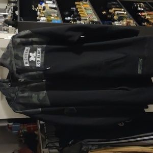 Colosseum Michigan Wolverines Zipper Hoodie